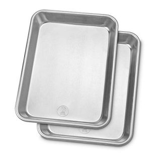 Professional Quarter Sheet Baking Pans - Aluminum Cookie Sheet Set of 2 - Rimmed Baking Sheets for Baking and Roasting - Durable, Oven-safe, Non-toxic, Easy to Clean, Commercial Quality - 9x13-inch