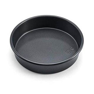 Chicago Metallic Professional Non-Stick Round Cake Pan, 9-Inch, Gray -