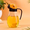 Oil Dispenser Bottle with Automatic Cap 20oz Glass - Image 5