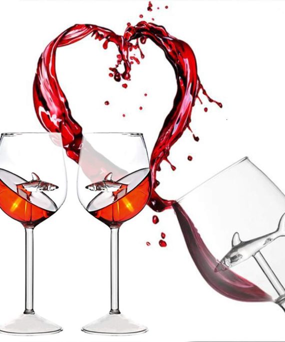 Creative Shark Red Wine Glass-Transparent Crystal Wine Glass Cup Kitchen Drinking Tools-Dinner Decorate for Party Flutes Glass (Shark Goblet, 217.5cm)