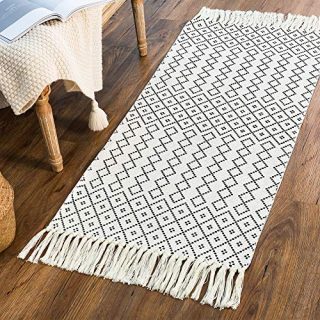 Off White Woven Rug Kitchen, Boho Bathroom Rug with Tassel, Small Cotton Bath Mat with Geometric Diamond Woven Pattern for Bedroom Living Room Vintage Accent Chic Reversible Rug 2'x4.3'