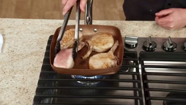 Copper Chef 9.5 Inch Square Frying Pan - Skillet - Image 7