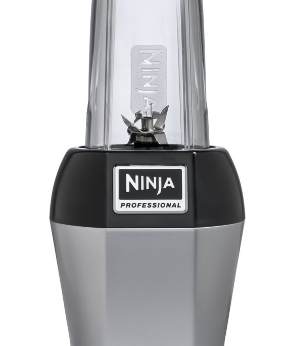 Ninja Nutri Pro Compact Personal Blender, with 18 Oz. and 24 Oz. To Go Cups, in a Black and Silver Finish