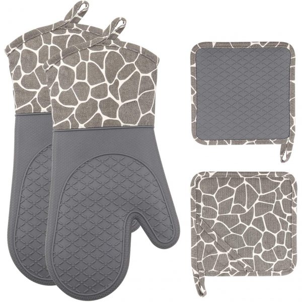Oven Mitts and Pot Holders Set 500 F Heat Resistant