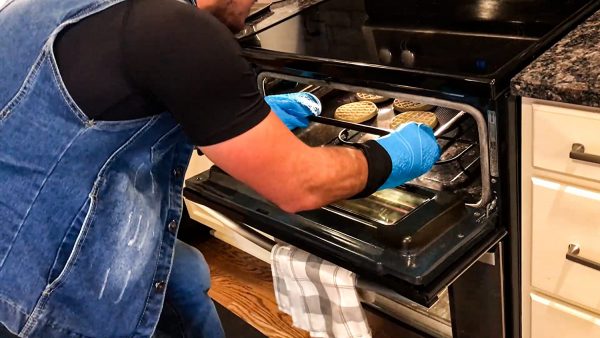 idudu Extra Long 14.7 Inch Oven Mitts, Heat Resistant Silicone - Image 7