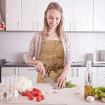 Cotton Canvas Cross Back Apron with Pockets - Image 3