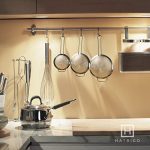 Pasta Strainer Fine Mesh Strainer with Handle - Image 3