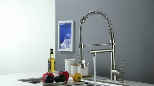 Kitchen Faucet with Pull Down Sprayer - Image 7