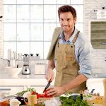 Cotton Canvas Cross Back Apron with Pockets - Image 2