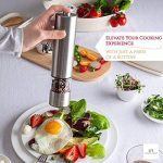 Electric Salt and Pepper Grinder Set - Image 4