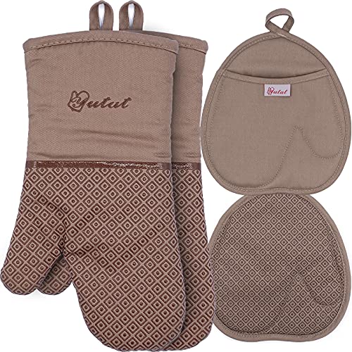 YUTAT High Heat Resistant Oven Gloves and Potholders