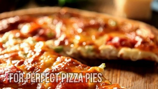 Steel Pizza Peel with Cutter and Pizza Field - Image 7