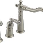 Delta Faucet Victorian Single-Handle Kitchen Sink Faucet