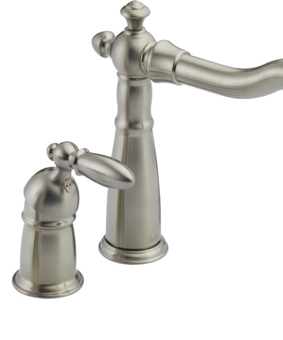 Delta Faucet Victorian Single-Handle Kitchen Sink Faucet