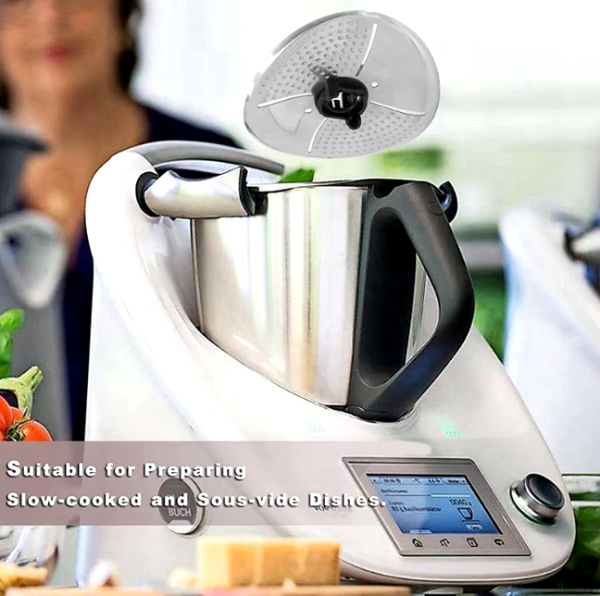 Protective blade cover for Thermomix TM31, designed for slow cooking and sous vide, made from food-safe materials to keep ingredients intact while cooking.